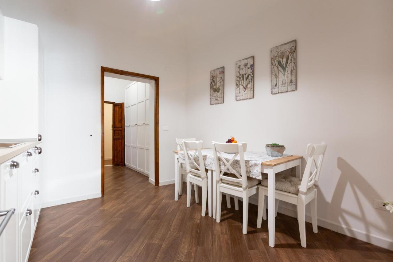 Quattro Canti Charming Flat باليرمو المظهر الخارجي الصورة